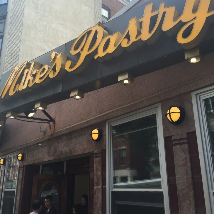 Mike'sPastry1